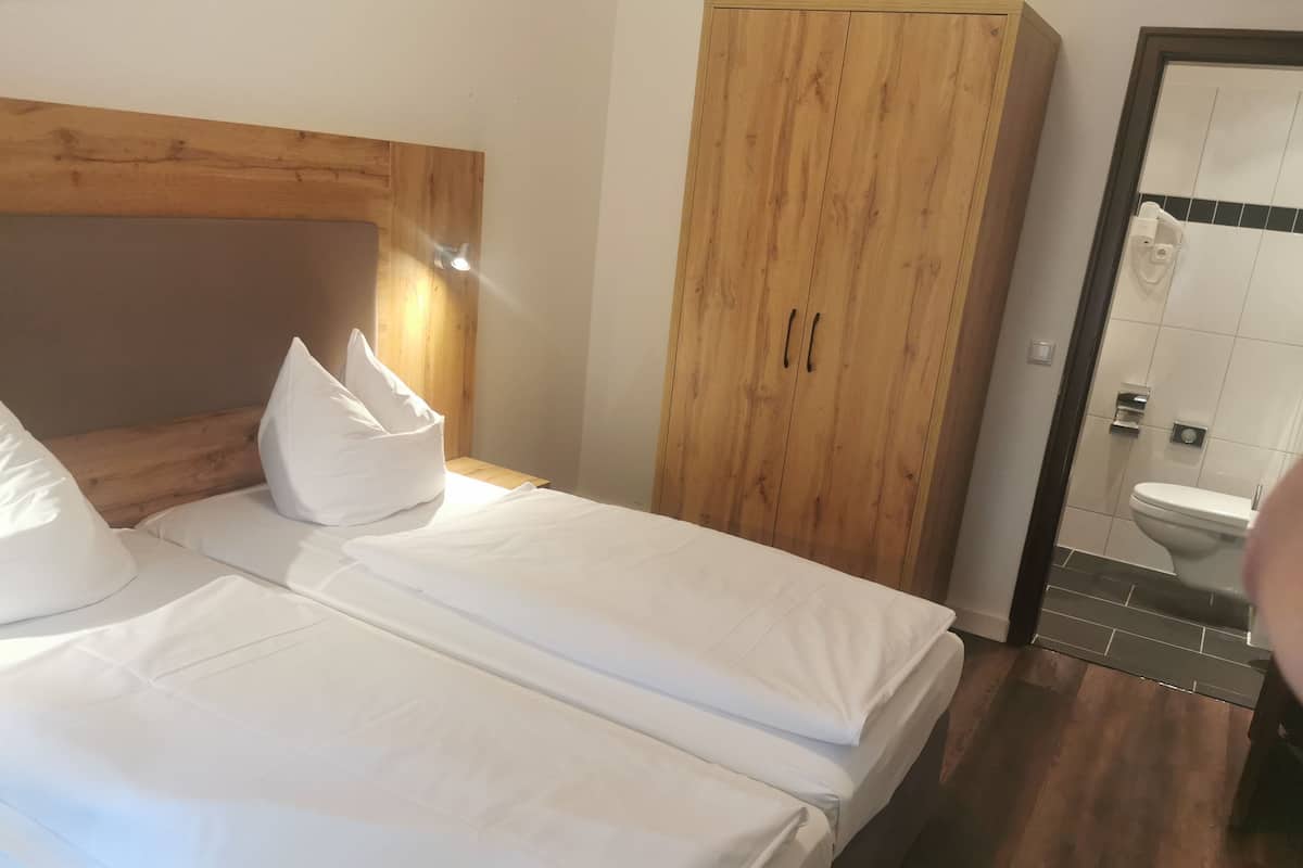 Familiekamer | Hypoallergeen beddengoed, een bureau, een laptopwerkplek, gratis wifi