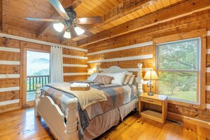 4 多间卧室、办公桌、熨斗/熨衣板、免费 WiFi