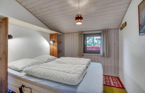 2 bedrooms, free WiFi