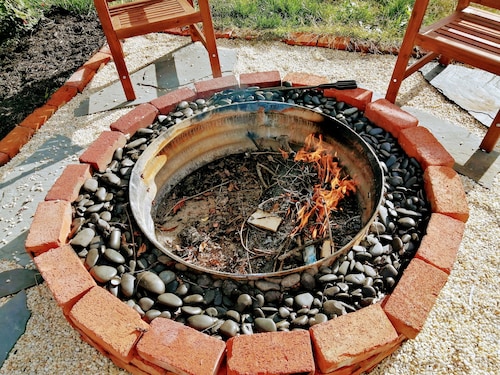 The Dacha. Cumberland vacation