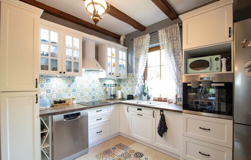 3 bedroom awesome home in Ryn