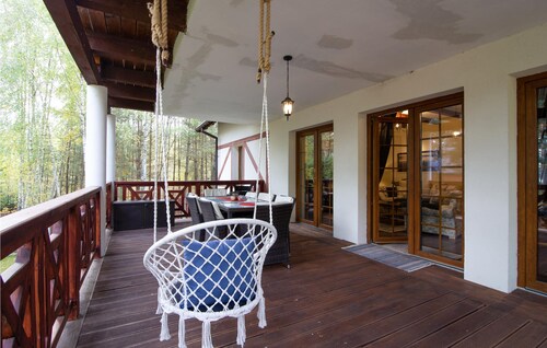 3 bedroom awesome home in Ryn