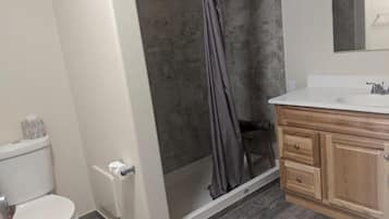 Familienzimmer | Badezimmer