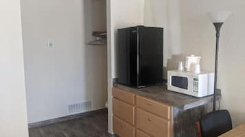 Family Room | Free WiFi, bed sheets