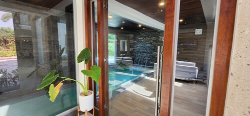 Villa Hurakán - Largest #1 Booked Mansion, Indoor Pool, Gym, Chef, Walk to Beach