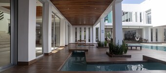 Villa Hurakán - Largest #1 Booked Mansion, Indoor Pool, Gym, Chef, Walk to Beach