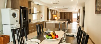 Garden Sentral Hotel