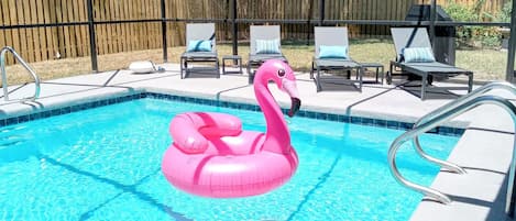 Utomhuspool