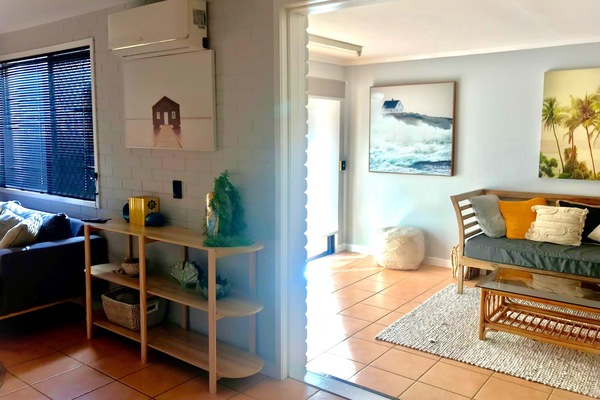 Spacious living areas x2