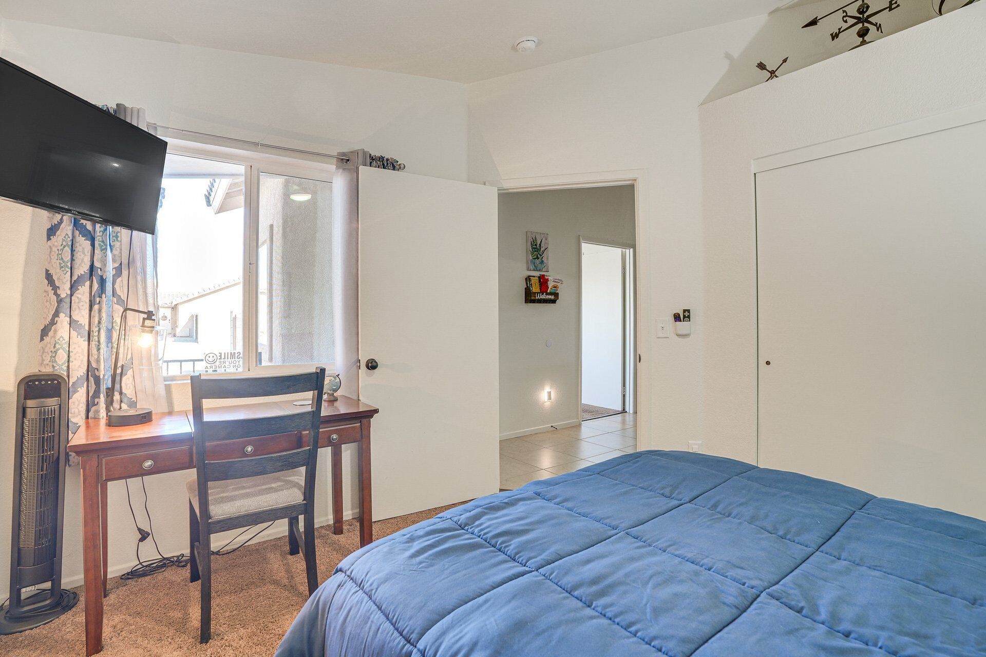 3 slaapkamers, een kluis op de kamer, een bureau