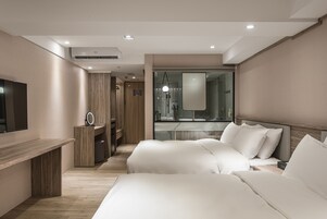 高級四人房