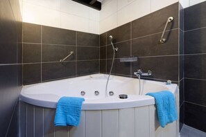 Hair dryer, towels