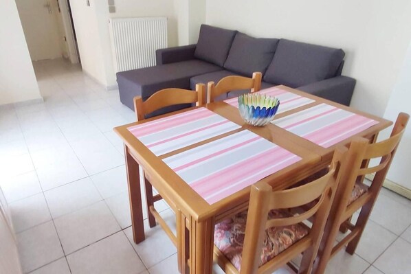 Apartment, 2 Queen-Betten | Eigene Küche