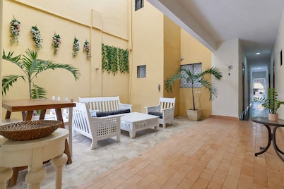 Hotel Anabella