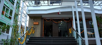 Hotel SSV Grand