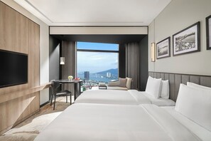 Standard Room, 2 Single Beds, River View | Egyptian cotton sheets, premium bedding, pillow-top beds, in-room safe - Crowne Plaza Danang City Centre by IHG (Da Nang)