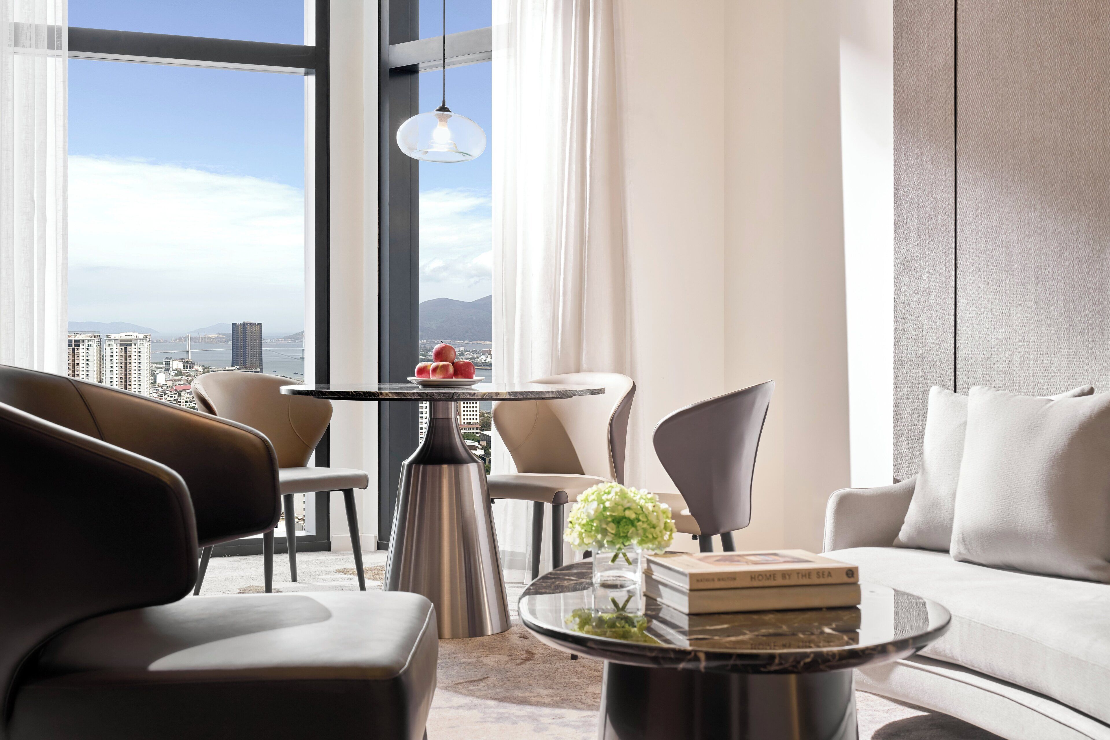 Suite, 1 Bedroom, Club Lounge Access, River View | Egyptian cotton sheets, premium bedding, pillowtop beds, in-room safe