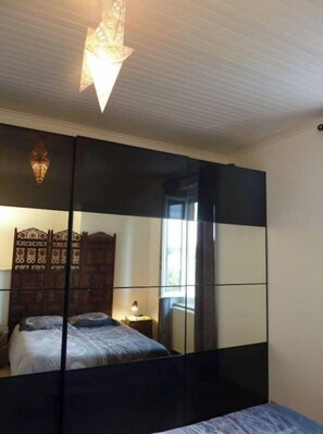 3 chambres, lit parapluie, Wi-Fi gratuit, draps fournis