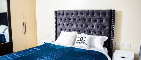 1 室のベッドルーム、WiFi