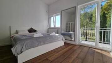 5 soveværelser, skrivebord, strygejern/strygebræt, gratis Wi-Fi