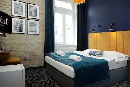 Standard Double Room, City View | Individually decorated, individually furnished, blackout drapes