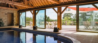 Domaine de la BlanchĂšre **** - Manoir avec piscine & jacuzzi en Suisse Normande