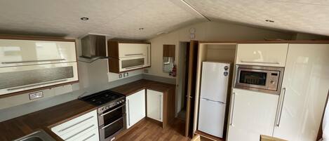 Ferienhaus, Mehrere Betten | Eigene Küche | Kühlschrank, Mikrowelle, Ofen, Herdplatte
