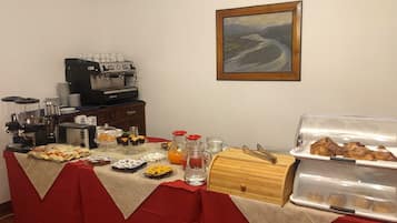 Desayuno buffet incluido todos los días 