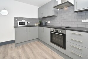 Shared kitchen - Townhouse @ Bedford Street Crewe (Crewe)