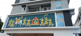 5 minutes to A1 Grand and Sai Priya & beach|Grand Spacious Villa