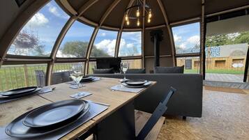Tenda Luxury, idromassaggio ((Max 2 Adults, 2 Child)) | Interni