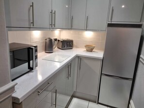 Appartement romantique, salle de bain privée (Whole apartment) | Cuisine partagée