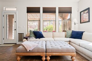 Smart TV - Estrella Golden Oasis | Mountain view back yard! (Goodyear)