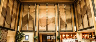 Howard Johnson by Wyndham Bole Plaza Chengwu