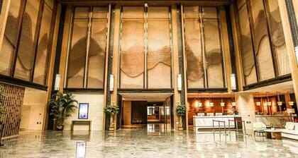 Howard Johnson by Wyndham Bole Plaza Chengwu