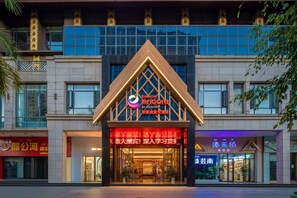 Exterior - Ramada Encore by Wyndham Xishuangbanna Jinghong (Xishuangbanna Dai)