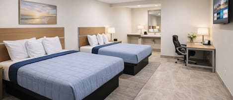 Suite, 2 queensize-senger, ikke-røyk | Individuelt dekorert, individuelt innredet og skrivebord