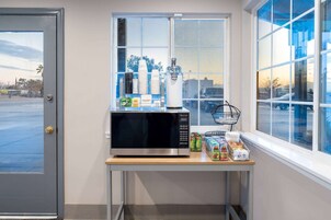 Desayuno continental incluido todos los días 