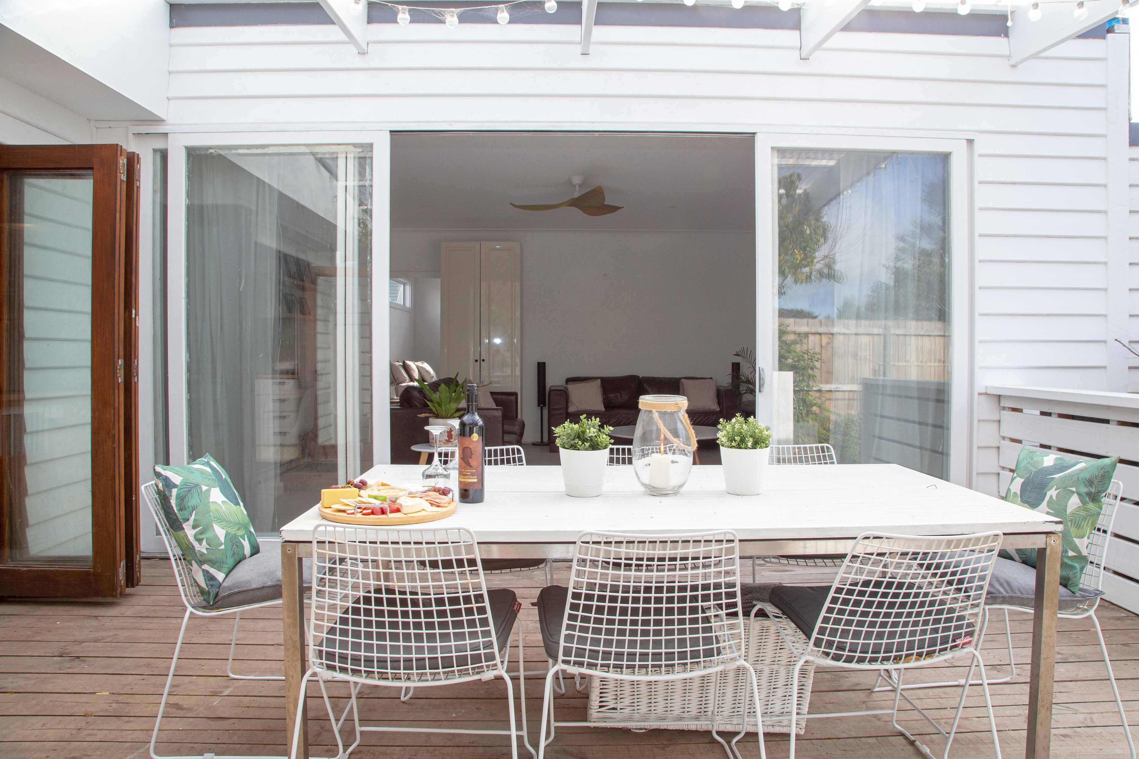 Outdoor patio - Completely undercover with outdoor fairy lights