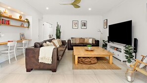 Fireplace, offices - Sunsets by the pool and beautiful treed views (Rye)