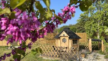 Traditional-Ferienhütte | Allergikerbettwaren, Select-Comfort-Betten, Verdunkelungsvorhänge