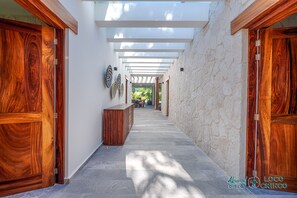Interior - Upscale villa in gated community of Yal Ku Ha with Lagoon access! (Akumal)
