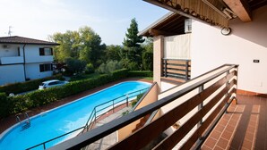 Apartamento básico | Sacada