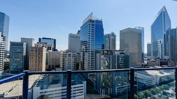 Apartemen, 2 kamar tidur | Balkon