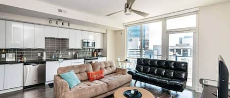 Departamento, 1 habitación | Área de sala de estar | Smart TV y servicios de streaming