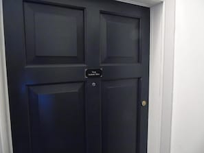 Interior - Snug - Sealladh Mara Apartment (Helensburgh)