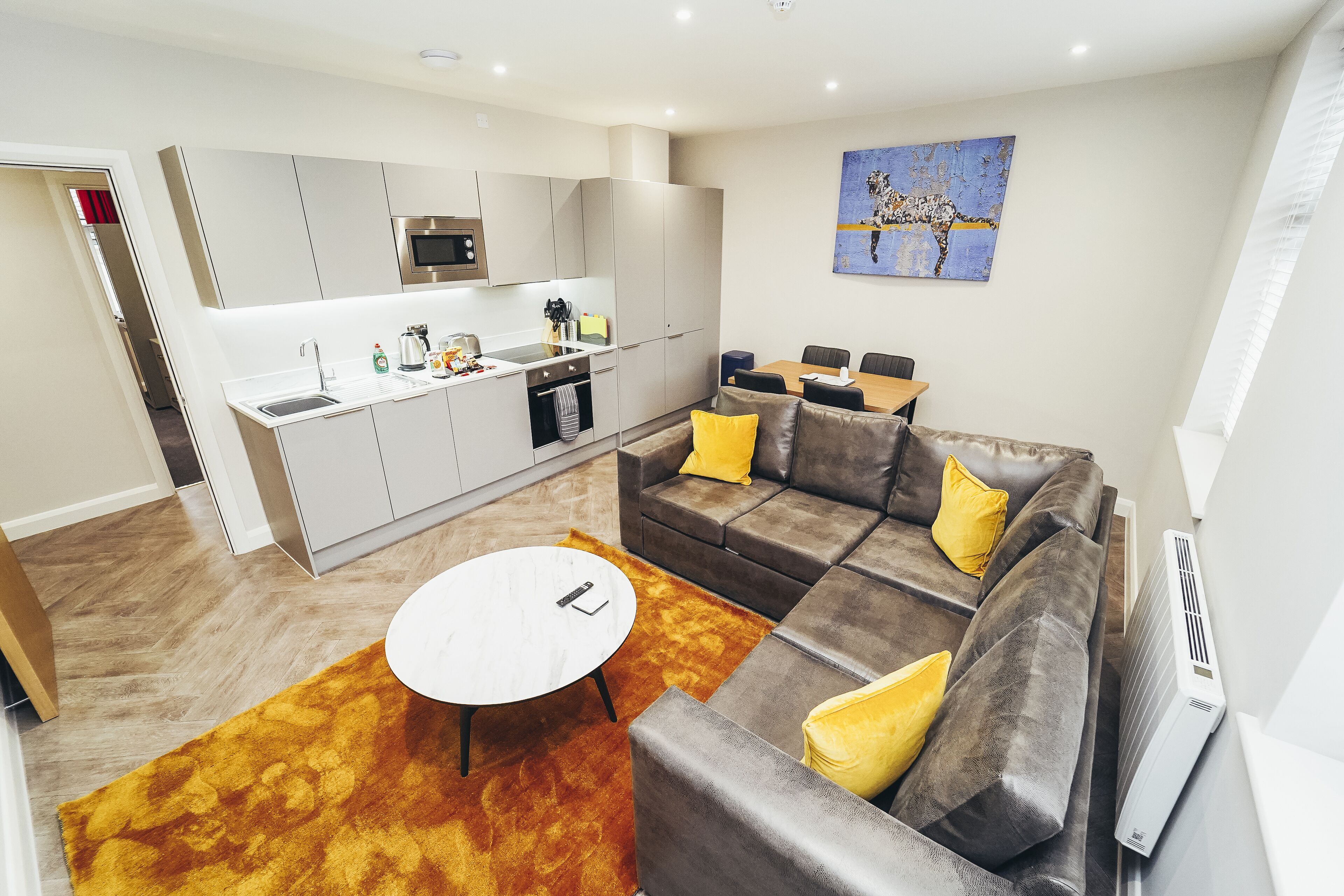 City Apartment | Private kitchen | Full-size fridge, microwave, oven, stovetop