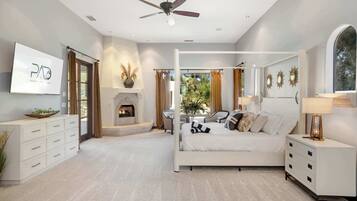 9 habitaciones, escritorio, tabla de planchar con plancha y wifi