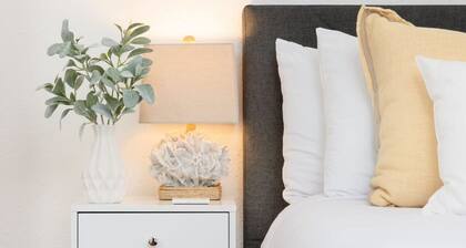 2 Bedroom - Ocean View, Hot Tub, Parking - 8 Guest