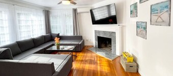 2 Bedroom - Ocean View, Hot Tub, Parking - 8 Guest